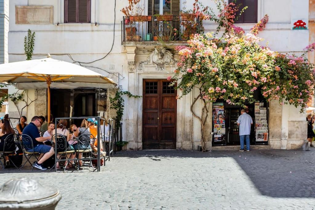 Best Authentic Apartment Monti 5 Mins From Colosseum, Rome